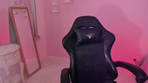 Karla - Instagram   lady karla1 online show from 03/06/25, 09:53