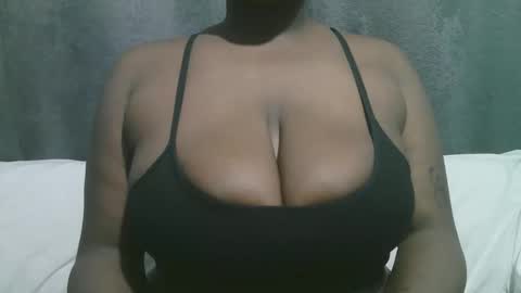 lady_dearra online show from 09/17/25, 01:07