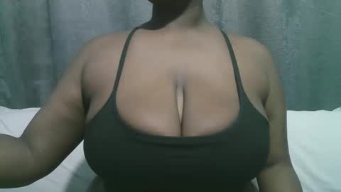 lady_dearra online show from 09/21/25, 04:14