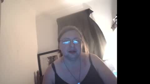 Delilah-Catherine online show from 02/16/25, 11:59