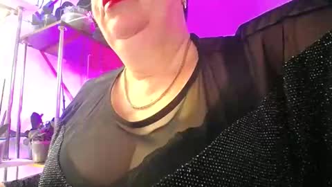 Lady Gloria online show from 01/14/26, 06:41