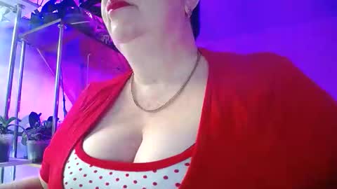 Lady Gloria online show from 02/03/26, 05:27