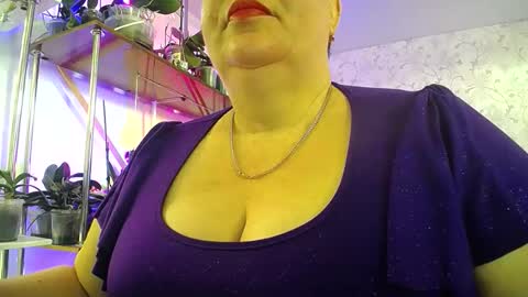 Lady Gloria online show from 02/28/26, 09:43