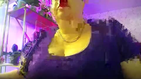 Lady Gloria online show from 04/11/26, 11:25