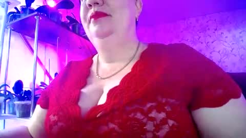 Snapshot of lady_gloria chatting on 06/23/26, 05:05 Lady Gloria online show from 06/23/26, 05:05