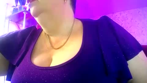 Snapshot of lady_gloria chatting on 07/07/26, 05:32 Lady Gloria online show from 07/07/26, 05:32