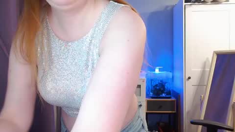 Snapshot of lady_inari chatting on 05/27/26, 09:01 Angelika online show from 05/27/26, 09:01