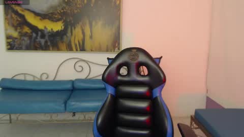 Lady Isabella online show from 04/22/26, 01:45