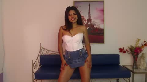 Snapshot of lady_isabella_ chatting on 06/11/26, 01:31 Lady Isabella online show from 06/11/26, 01:31