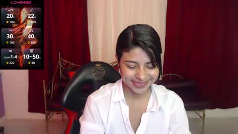 Snapshot of lady_isabella_ chatting on 07/21/26, 01:35 Lady Isabella online show from 07/21/26, 01:35
