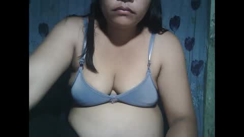 Snapshot of lady_love063 chatting on 09/16/25, 06:03 lady_love063 online show from 09/16/25, 06:03
