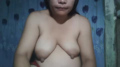 Snapshot of lady_love063 chatting on 10/02/25, 09:22 lady_love063 online show from 10/02/25, 09:22