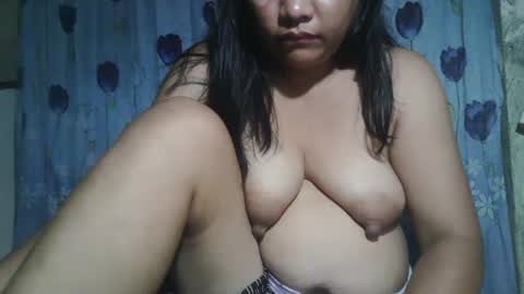 Snapshot of lady_love063 chatting on 10/17/25, 09:06 lady_love063 online show from 10/17/25, 09:06