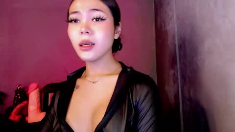 Ella online show from 05/29/26, 03:21