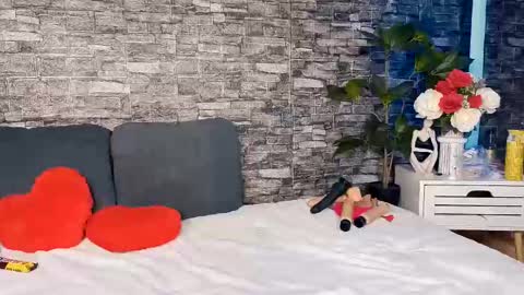 Jenny online show from 01/05/25, 04:38