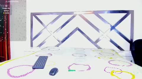 Snapshot of ladyandmaverick chatting on 10/03/25, 02:41 LadyandMaverick online show from 10/03/25, 02:41