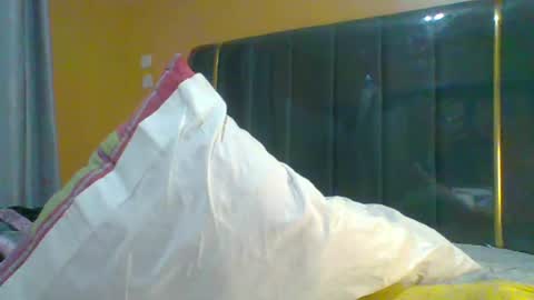 lindah32 online show from 07/11/26, 12:35