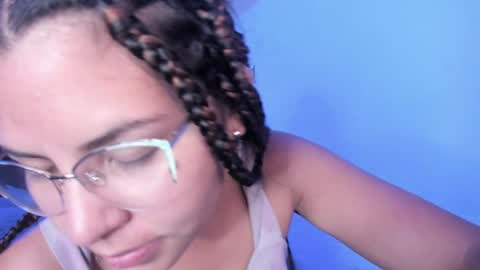  Lady  online show from 02/09/25, 11:14