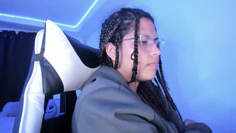  Lady  online show from 02/18/25, 06:15