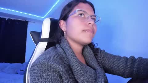  Lady  online show from 03/11/25, 06:21