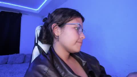  Lady  online show from 04/01/26, 02:12