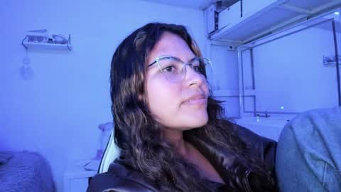  Lady  online show from 04/11/26, 04:06