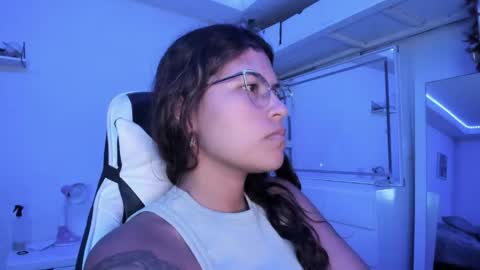  Lady  online show from 04/14/26, 03:01