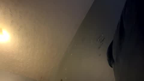 Snapshot of ladybug9097 chatting on 12/25/24, 07:13 RockStar Couple online show from 12/25/24, 07:13