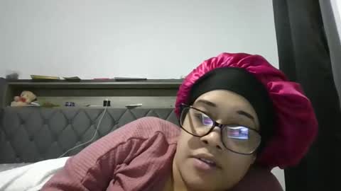 Stephanie online show from 02/24/25, 02:08