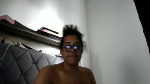 Stephanie online show from 11/09/25, 03:10