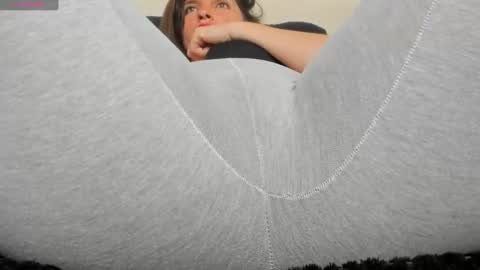  Danna................. online show from 12/10/24, 04:49