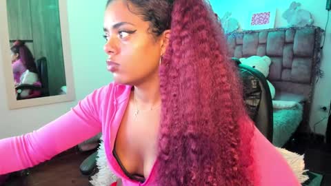 leidy daniela online show from 12/17/24, 08:01