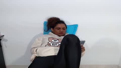 lady online show from 02/17/26, 12:51