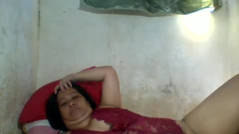 Snapshot of ladyjelyn69 chatting on 06/17/26, 04:37 ladyjelyn69 online show from 06/17/26, 04:37