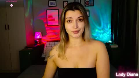 ladylancaster online show from 11/14/25, 02:38