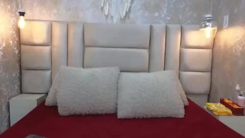 LadyMiaX online show from 04/30/26, 03:02