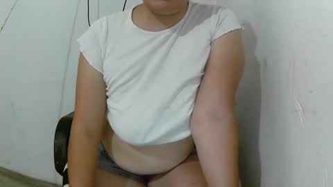Snapshot of ladynaughty1 chatting on 06/04/26, 09:26 ladynaughty1 online show from 06/04/26, 09:26