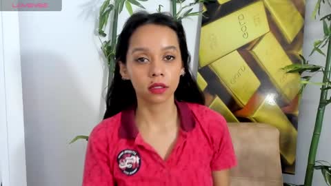 Snapshot of ladynemesis00 chatting on 12/10/24, 01:00 ladynemesis00 online show from 12/10/24, 01:00