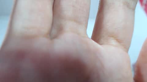 rubii  online show from 02/12/25, 01:30