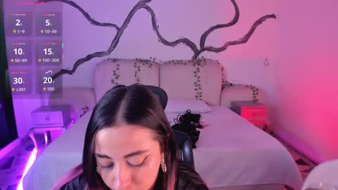 Lady  online show from 09/15/25, 04:01