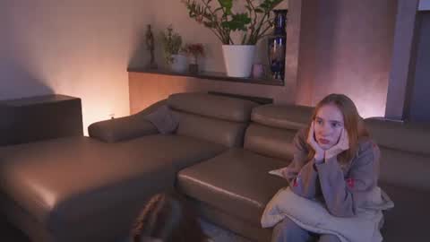 laelneizer online show from 06/23/26, 12:36