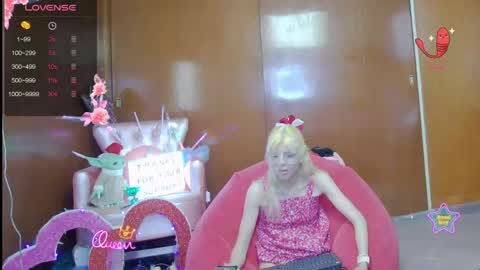 Snapshot of laflakita21 chatting on 04/29/26, 02:04 Skinnygirl online show from 04/29/26, 02:04