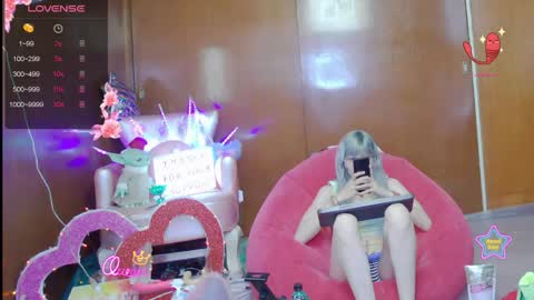 Snapshot of laflakita21 chatting on 05/04/26, 11:45 Skinnygirl online show from 05/04/26, 11:45