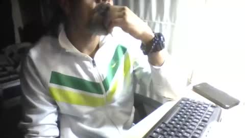La Genova esta Dura beard boy male dick mastubate latinosexy latinohot latino glasses mature strong stronglegs online show from 05/26/26, 02:29