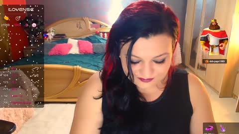 Snapshot of lagerthaa1 chatting on 02/06/25, 09:17 Arielle online show from 02/06/25, 09:17