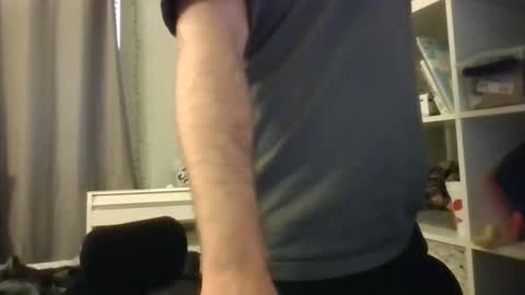 Snapshot of lahey2535 chatting on 11/01/25, 03:36 lahey2535 online show from 11/01/25, 03:36