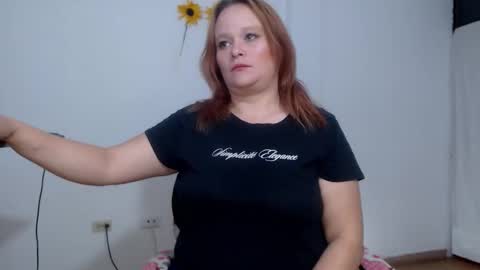  paola and a guest lol    online show from 11/10/25, 01:59