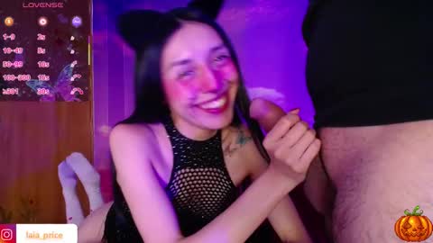 laia_and_damian online show from 10/18/25, 12:06