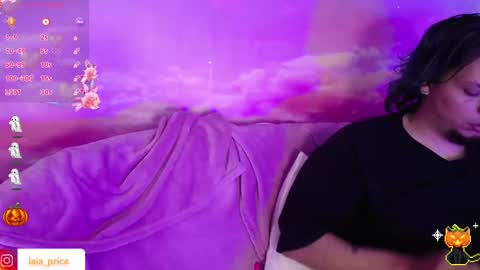 laia_and_damian online show from 10/31/25, 12:22