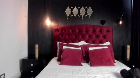 Laia  online show from 04/20/26, 12:08